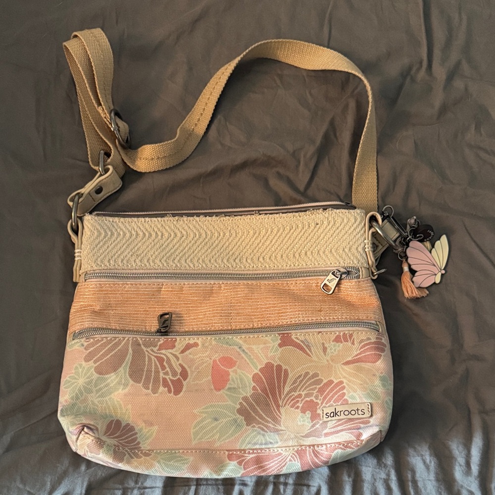Sakroots Pastel Floral Crossbody Bag - Pink and Cream